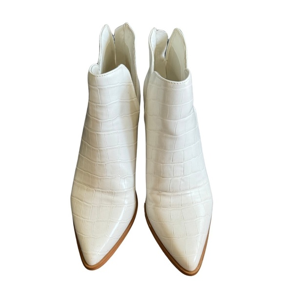 ShuShop White Croc-Embossed Heeled Boots - Picture 3 of 10